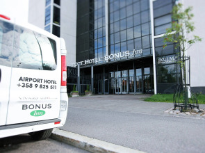 Skyline Airport Hotel