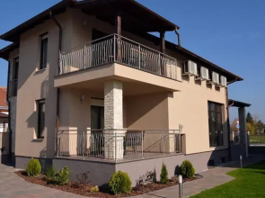 Mirzsó Apartmanház