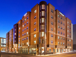 Courtyard Syracuse Downtown At Armory Square