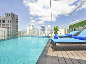 Celina Hotel & Apartment