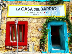 La Casa del Barrio - Hostel