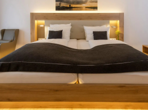 Four Stars By City Hotel