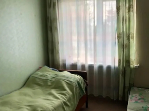 2h komnatnaja kvartira vozle morja