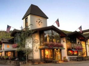 Vail Village Plaza Lodge 2 Bedroom Plus Loft