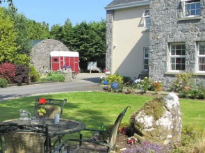 Gorteen Farmhouse Bed and Breakfast