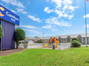 Comfort Inn Petersburg Fort Lee Area