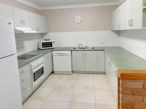 Apartment Illawong Inn 2