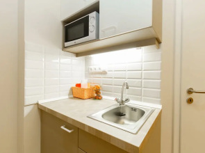 Budapest Holiday Colours