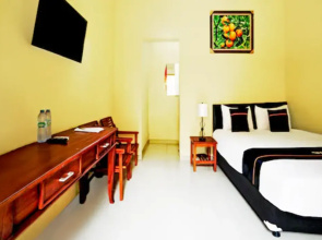 Hotel O Surabaya near Pelangi Park formerly D'best Kutisari