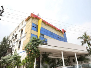 OYO 17430 Gulshah Hotel