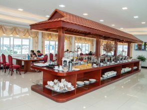 7S Hotel Pleiku & Em