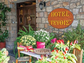 Hotel Tefthis