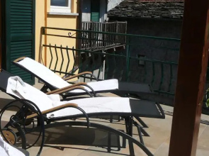 Casa Romantica -Terrace 40sqm, Wonderful Lake View
