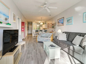 4 Mi to Ocean: Myrtle Beach Condo w/ Resort Perks