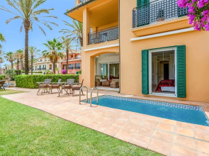 YOLO Spaces – Sotogrande Marina  Boutique Apartment