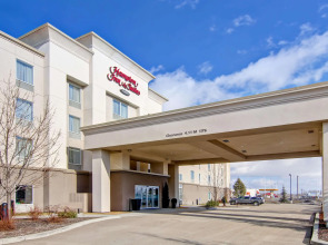 Hampton Inn & Suites by Hilton Red Deer