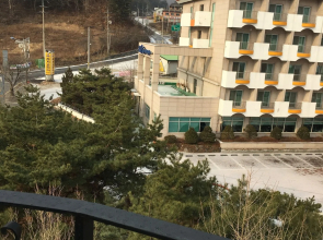 Suanbo Hotel Screen