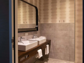 Hotel Ter Zand - Handwritten Collection