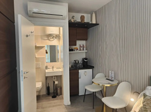 Giardino Giusti House & Court