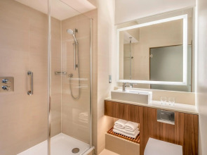 Courtyard by Marriott Edinburgh