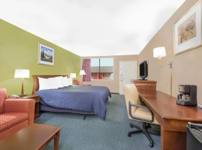 Anniston Inn And Suites