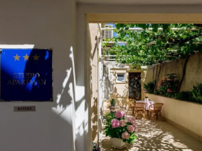 Rooms Batina