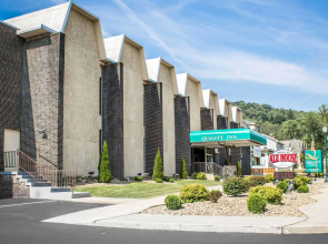 Quality Inn & Conference Center Franklin Downtown
