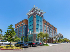 Cambria Hotel LAX