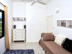 Villa With 3 Bedrooms in Sint Maarten, With Wonderful sea View, Private Pool, Terrace Near the Beach