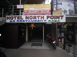 OYO 10908 Hotel North Point
