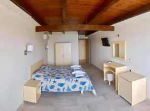 Aquarius mini suites