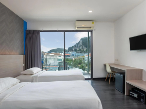 Wake Up Aonang Hotel