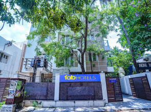 Flagship 73611 Home Tree Service Apartment