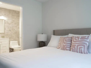 3br-heart of Newport-mins to Airport-middletown