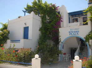 Plaza Studios