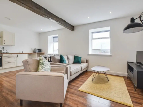 Host Stay Canalside Lofts Apartment