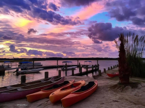 Snug Harbor Marina and Hotel