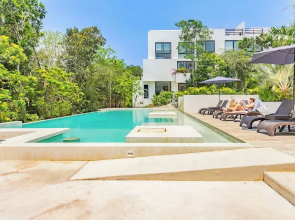 Tropical Retreat Pools Golf Gym