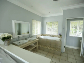 Roseroc Boutique Guest House