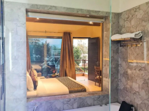 Winsome Resort & Spa