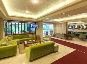 Paradise Lost Hotel-Apartments