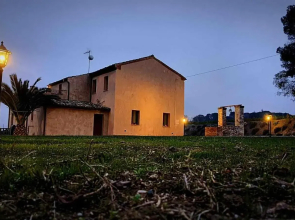 Casa Montefiore 13 LT nella tranquilla campagna Marchigiana