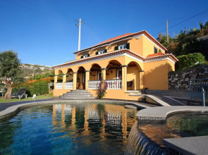 Quinta Girassol by Our Madeira