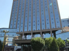 Pinzun International Hotel (Ganzhou District Zhangye West Station)