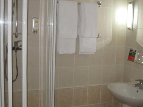 Hotel Wilanów Warszawa by DeSilva