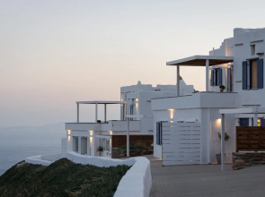 Morfes Luxury Apartments