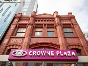 Crowne Plaza Hobart by IHG