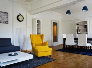 Vitosha Boulevard 79 / NDK Apartment