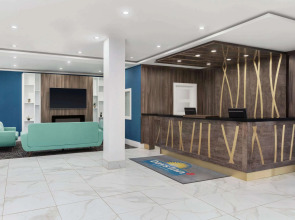 Days Inn by Wyndham Saint John New Brunswick