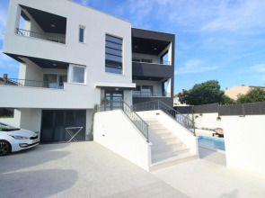 Modern and Luxurius Apartment With Swimingpool, Nice sea View Terrace